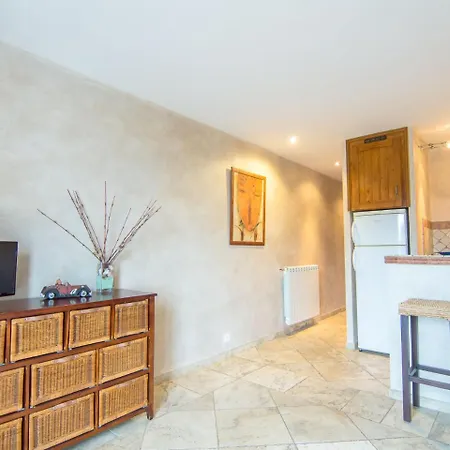 Les Carles By Interhome Apartament