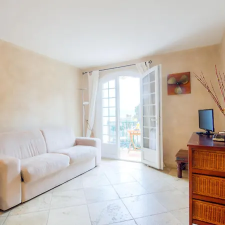 Les Carles By Interhome