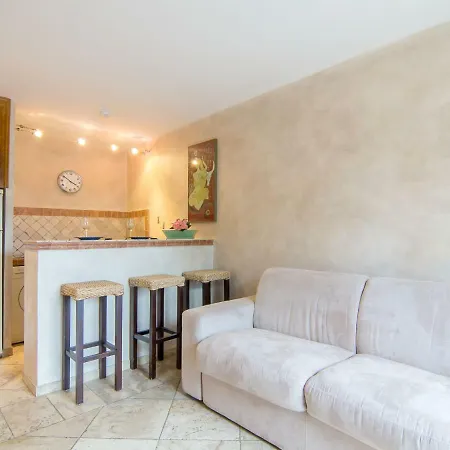 Les Carles By Interhome * 쎙뜨호뻬