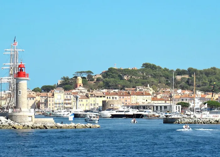 Appartement Les Carles By Interhome Saint-Tropez