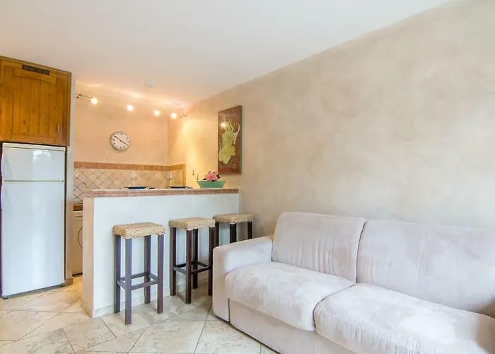 Les Carles By Interhome * Saint-Tropez